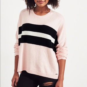 🆕HOLLISTER : Boyfriend Crewneck Sweater